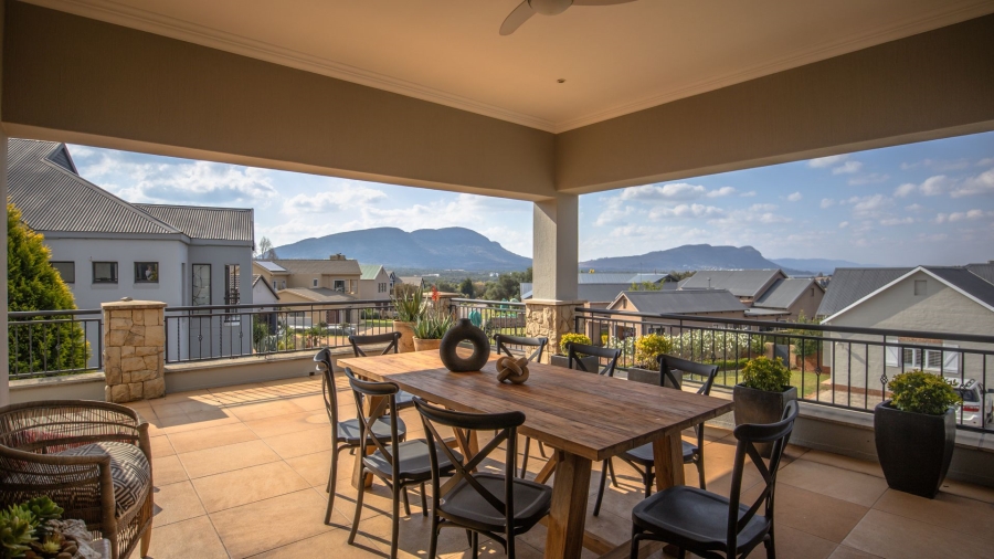 3 Bedroom Property for Sale in The Coves North West